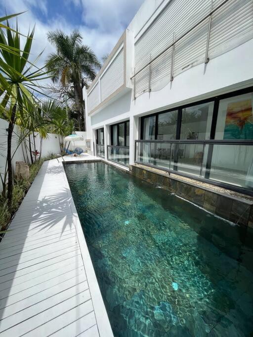 Villa Moderne A ทรู โอซ์ บิชส์ ภายนอก รูปภาพ