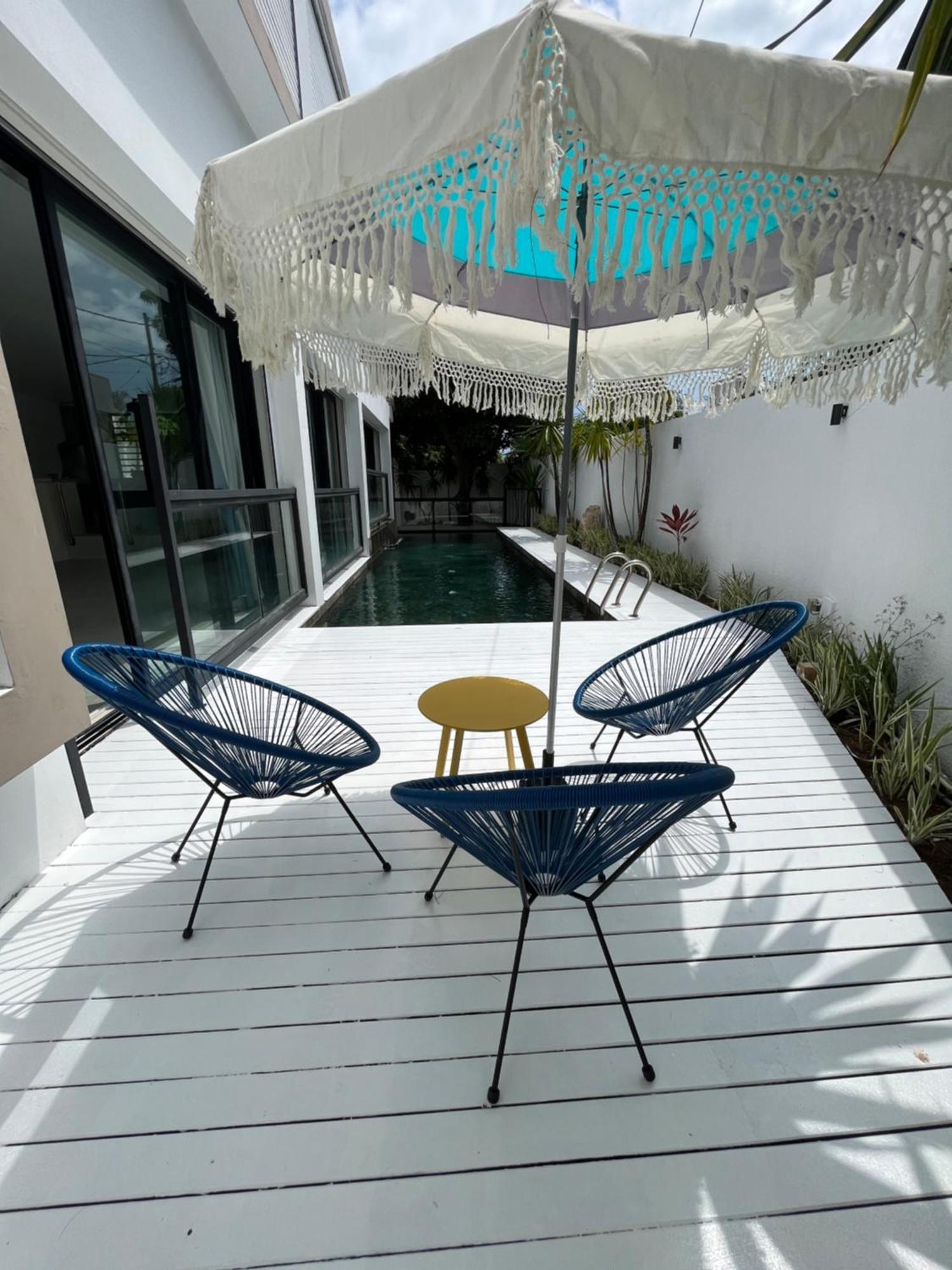 Villa Moderne A ทรู โอซ์ บิชส์ ภายนอก รูปภาพ